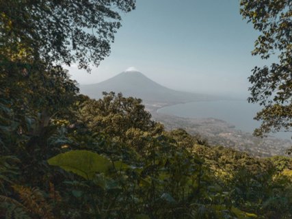 Nicaragua Rundreise - Blick über die Insel Ometepe