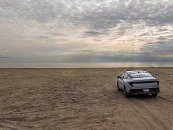 baja california auto auf strand