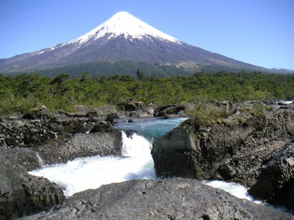Chile Gruppenreise - Saltos de Petrohué mit Vulkan Osorno