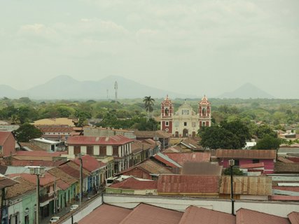 Nicaragua Rundreise - Blick über die Stadt León