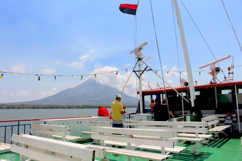 Nicaragua Rundreise - Fähre von Ometepe auf dem Nicaraguasee