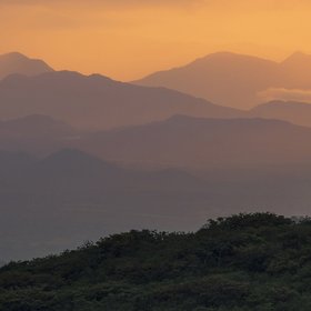 Sonnenuntergang und "Rolling Hills"