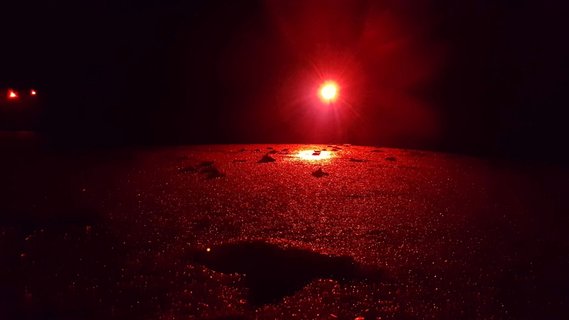 Costa Rica 21 Tage - Rotes Licht am Strand bei Schildkröten Beobachtung