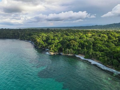 Puerto Viejo - türkises Meer, weißer sandstrand - highlight in costa rica