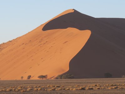 Große rote Düne im Sossusvlei - Namibia Highlights