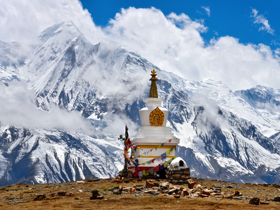 Berge mit tempel - Nepal gruppenreise
