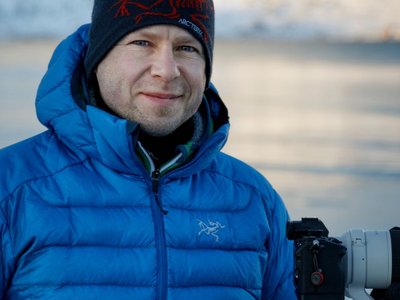 Profi-Fotograf Kai Hornung mit Kamera