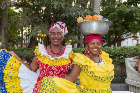 Cartagena Frauen -  Kolumbien Rundreise 3 Wochen
