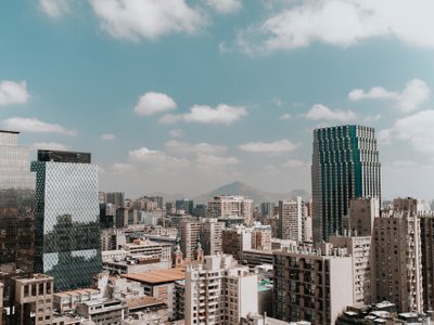 Hochhäuser von Santiago de Chile - Argentinien und Chile Highlights