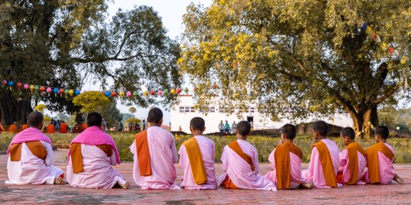 ???????????????????????????????????????????????????????????? Young Buddhist Monk praying and meditating at Lumbini, Nepal