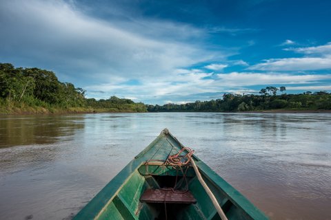 Manu Nationalpark - Mit dem Kanu auf dem Fluss