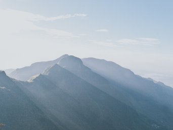 Bergkette in Sri Lankas Horton Plains Nationalpark