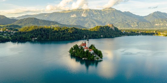 Slowenien Rundreise - Blick auf den Bleder See