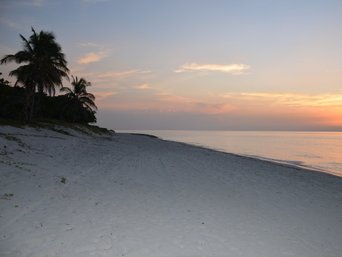 Strand im Abendlicht