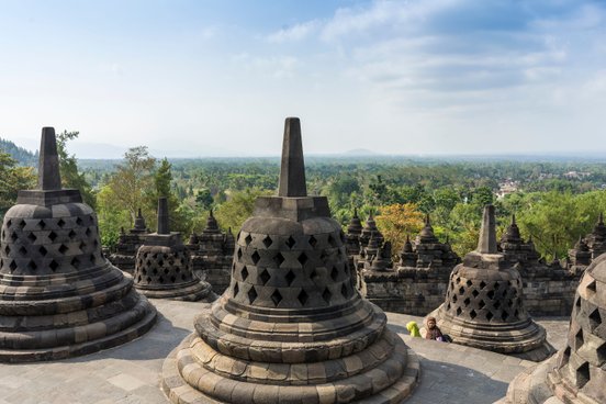 Glocken des Borobudur Tempel - Indonesien Rundreise