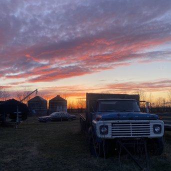 Oldtimer Sonnenuntergang Farm Kanada