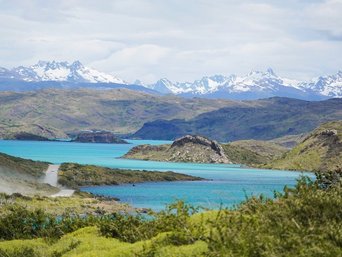 Tprkisblauer See im Torres del Paine Nationalpark
