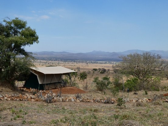 Glampingzelt mitten im Nationalpark - Uganda Reisen