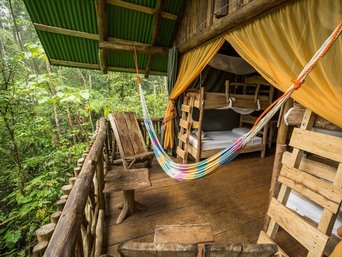 Costa Rica La Tigra Regenwald Lodge Zimmer mit Hängematte