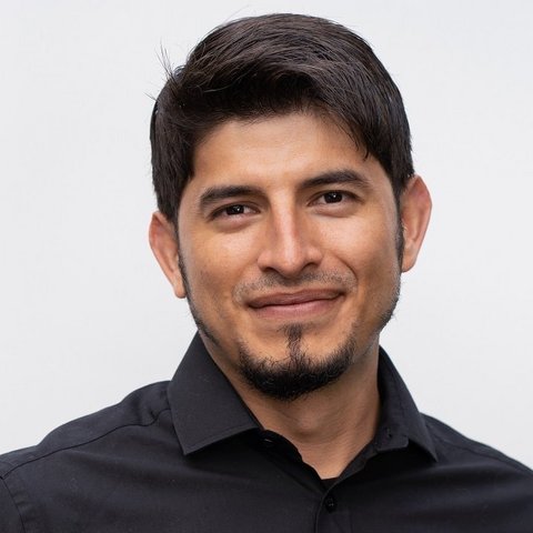 Damian Ponce Ansprechpartner Damian Ponce