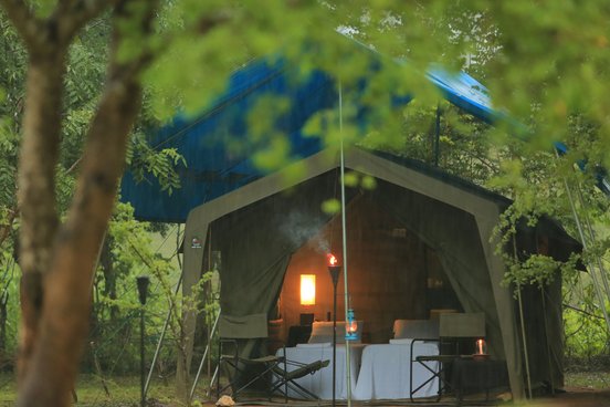 Sr Lanka Big Game Camp Wilpattu Zelt im Regen